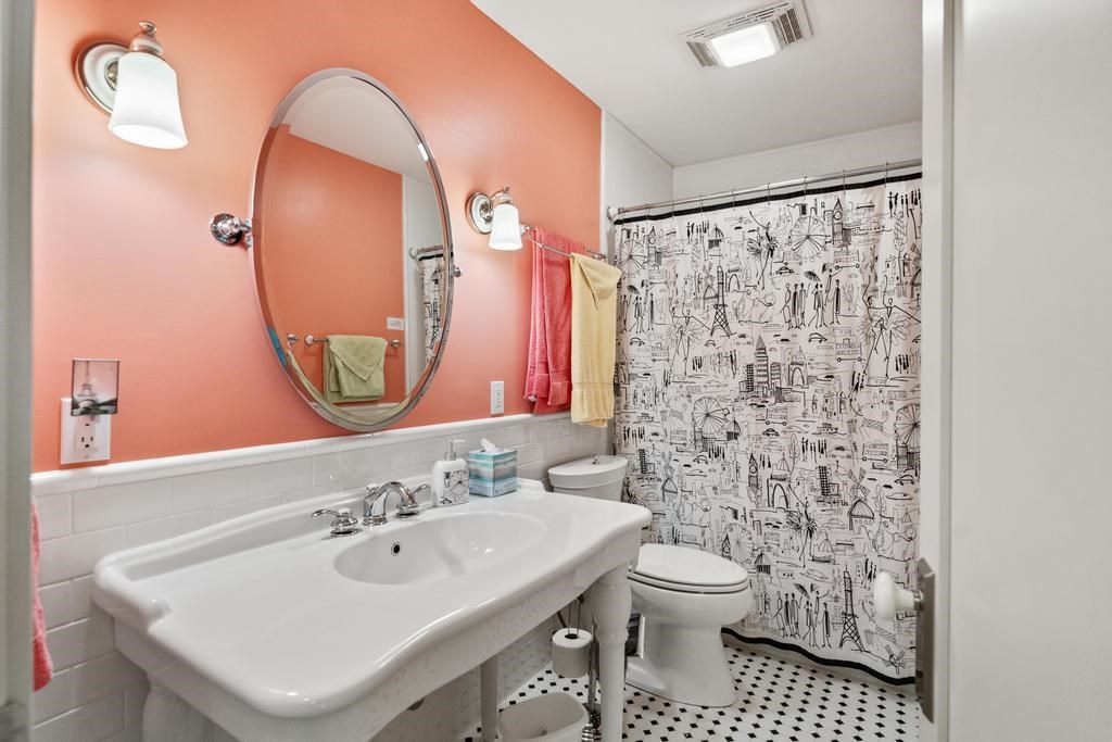 11705 N Stonebridge Charlevoix MI 49720