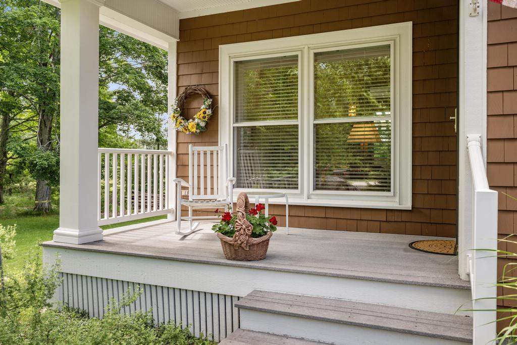 11705 N Stonebridge Charlevoix MI 49720