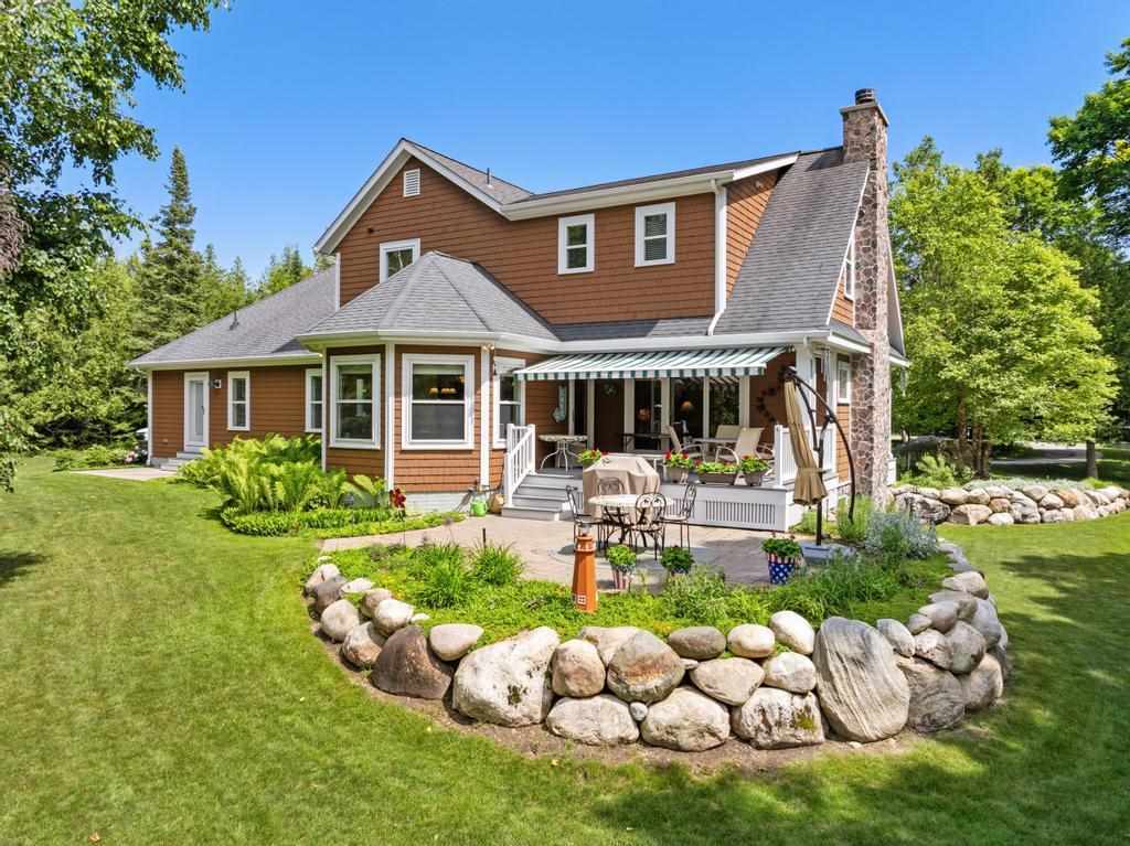 11705 N Stonebridge Charlevoix MI 49720