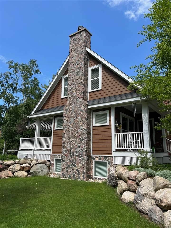 11705 N Stonebridge Charlevoix MI 49720