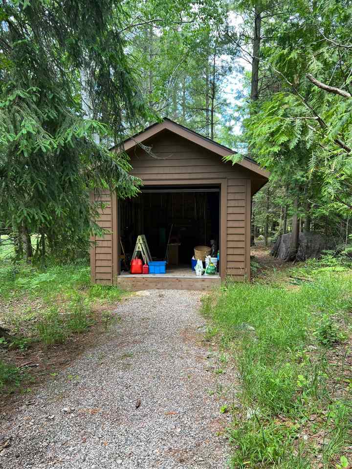 11705 N Stonebridge Charlevoix MI 49720