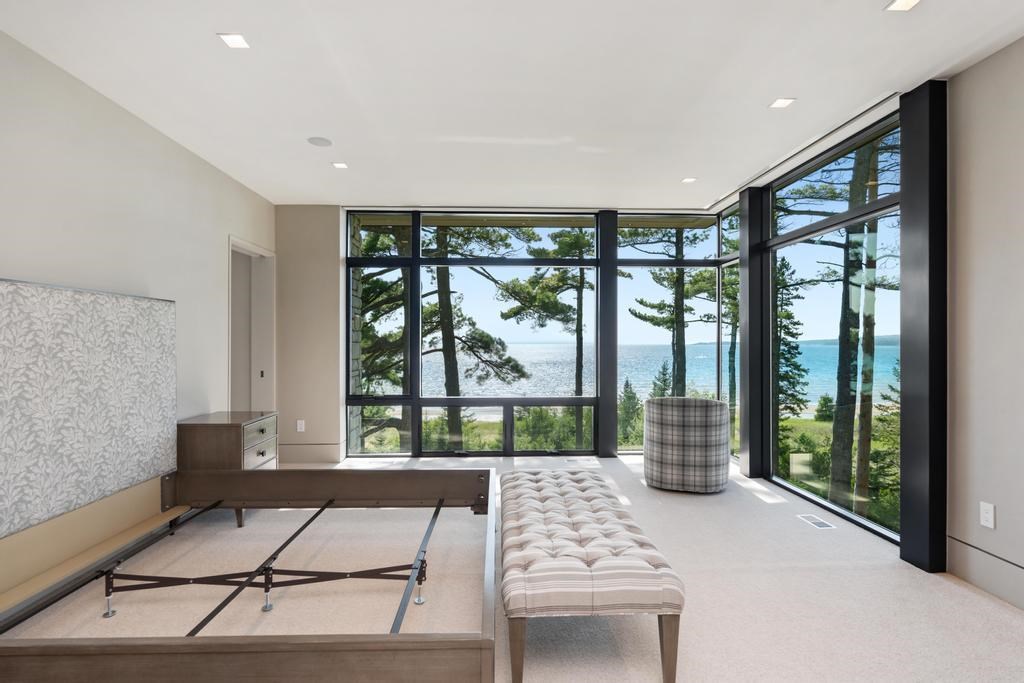 3087 Forrest Avenue Harbor Springs MI 49740