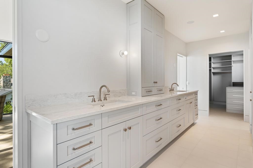 3087 Forrest Avenue Harbor Springs MI 49740