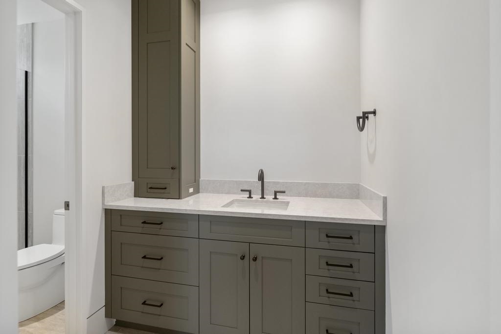 3087 Forrest Avenue Harbor Springs MI 49740