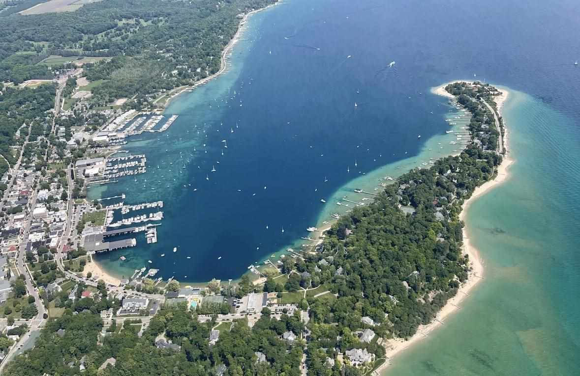 3087 Forrest Avenue Harbor Springs MI 49740