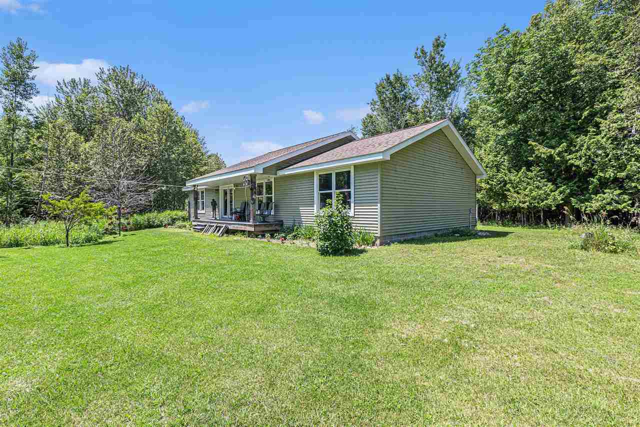 4010 Lake Shore Charlevoix MI 49720
