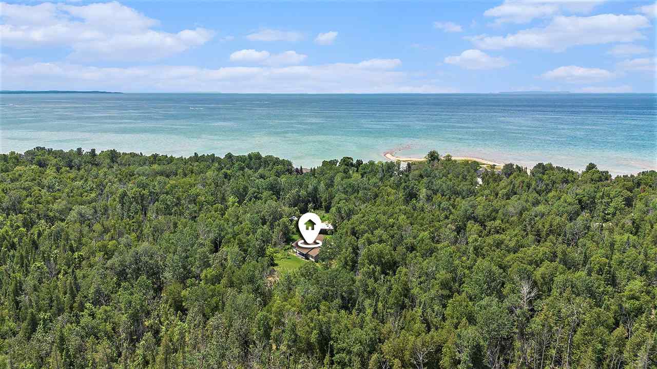 4010 Lake Shore Charlevoix MI 49720