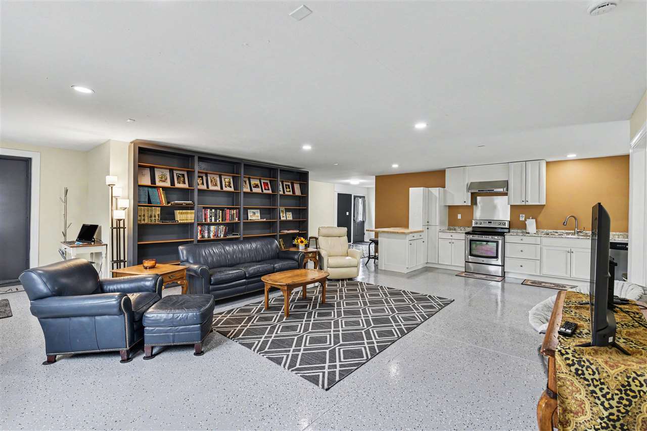 4230 S Us 31 Charlevoix MI 49720