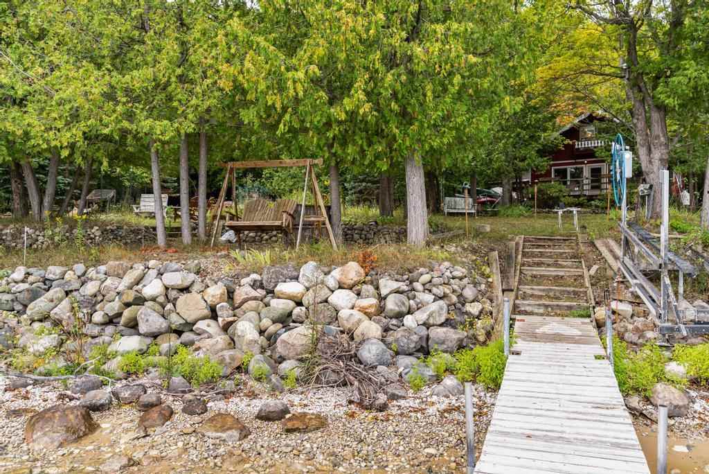 9225 Village Road East Jordan MI 49727
