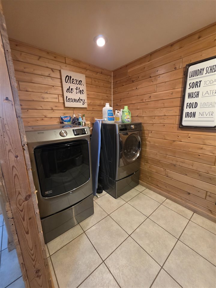 2776 Bc/ej Road Boyne City MI 49712