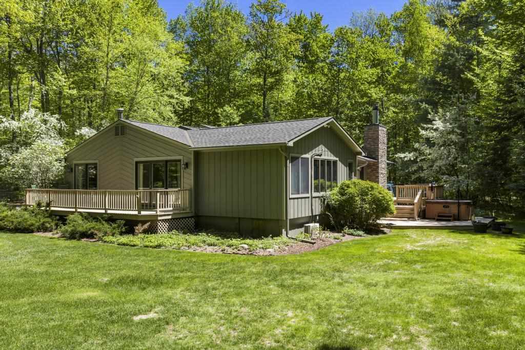 02630 Birch Drive Boyne City MI 49712