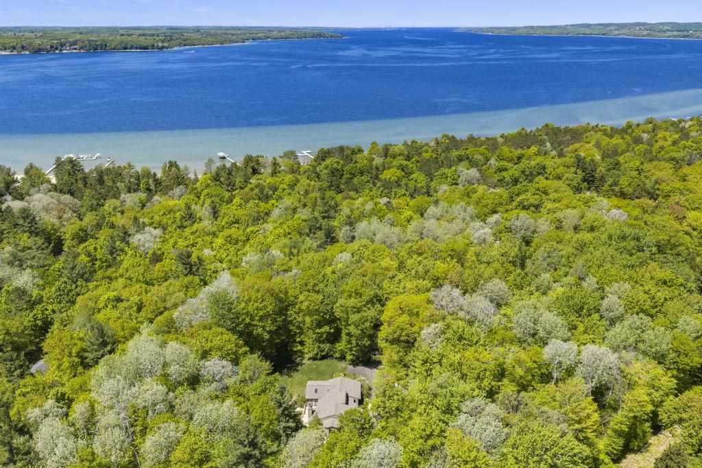 02630 Birch Drive Boyne City MI 49712