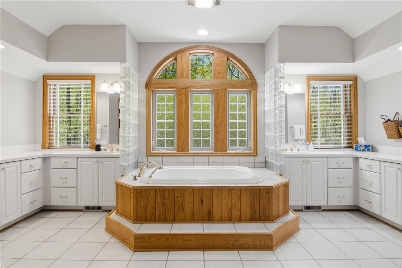 5582 Troon North Bellaire MI 49615