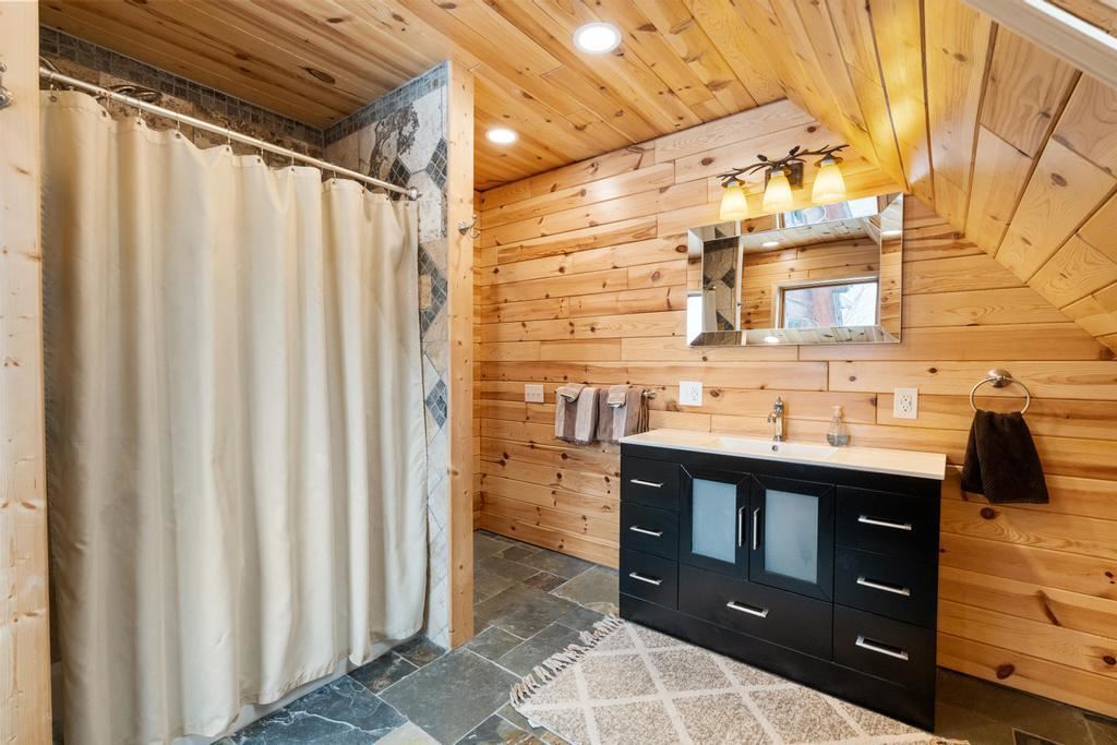 796 Bellmer Road Petoskey MI 49770