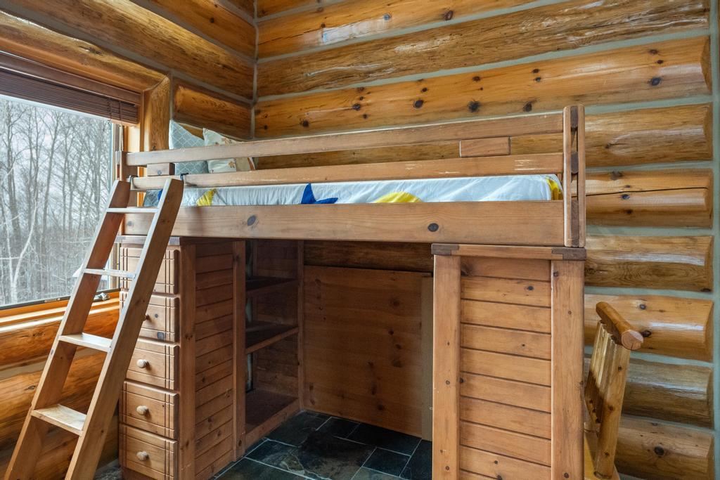 796 Bellmer Road Petoskey MI 49770