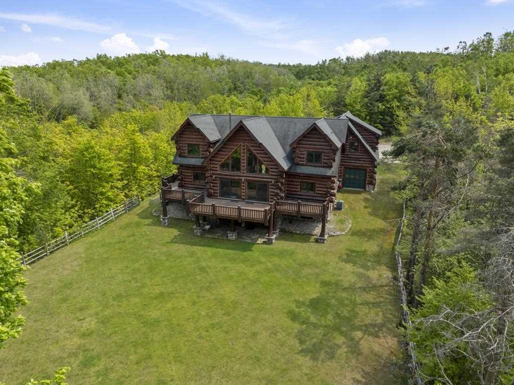 796 Bellmer Road Petoskey MI 49770