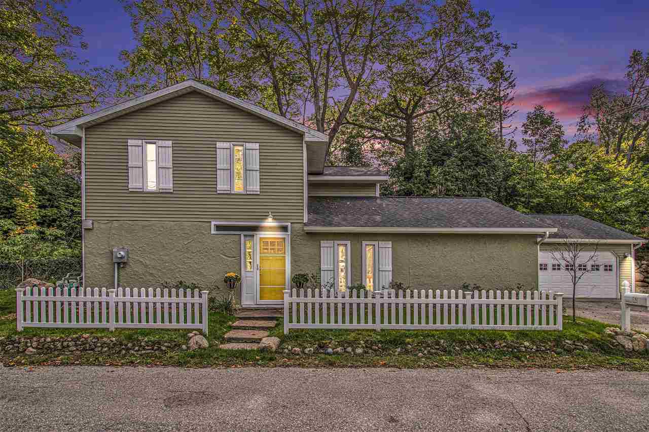 230 Newman Charlevoix MI 49720