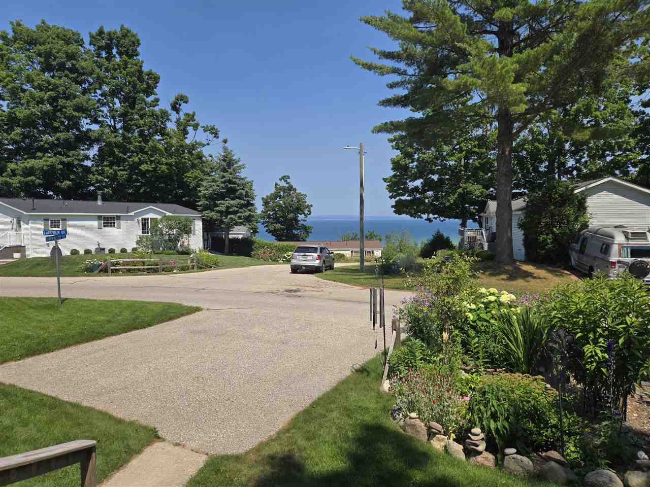 7245-77 Upper Kelsey Charlevoix MI 49720