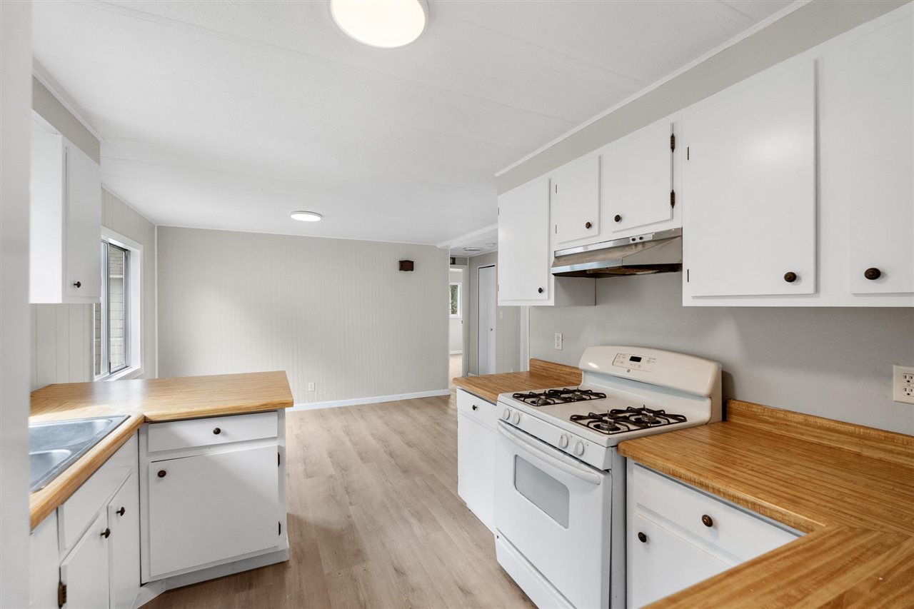 407 N Huron Avenue Mackinaw City MI 49701