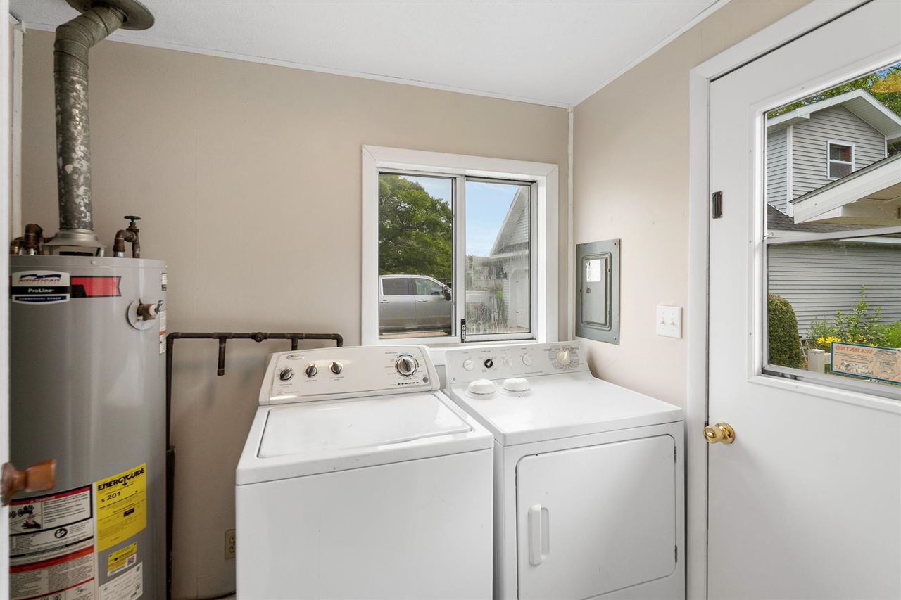 407 N Huron Avenue Mackinaw City MI 49701