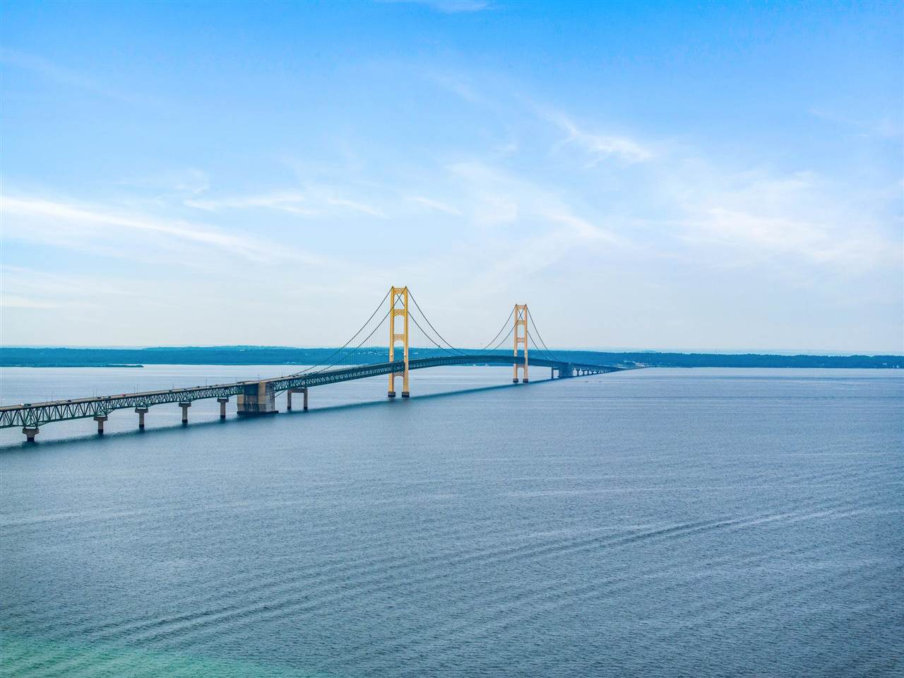 407 N Huron Avenue Mackinaw City MI 49701
