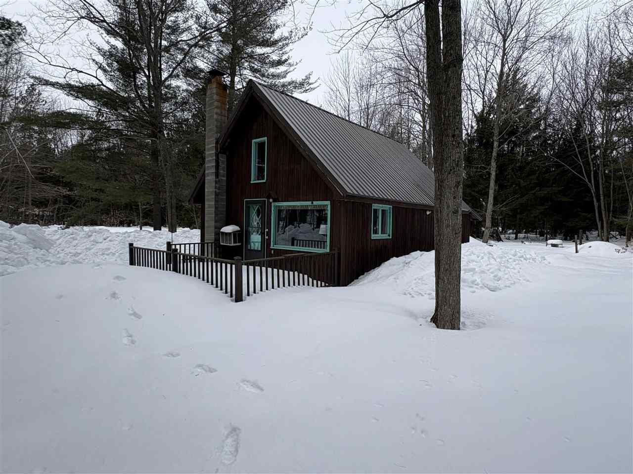 7125 Clinton Avenue Carp Lake MI 49718