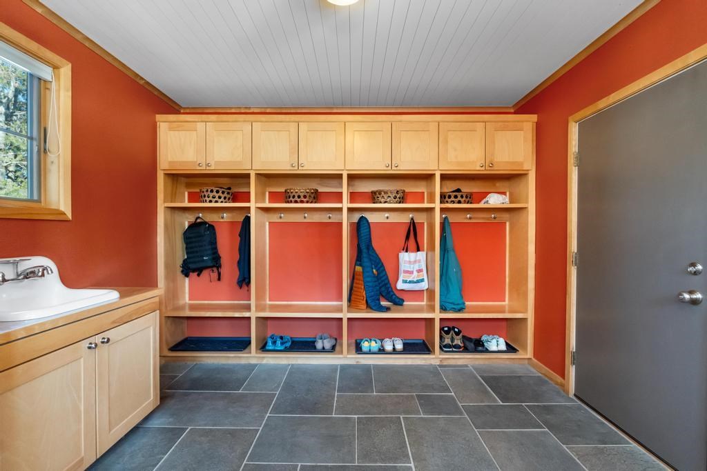 7083 Rolling Meadow Trail Harbor Springs MI 49740
