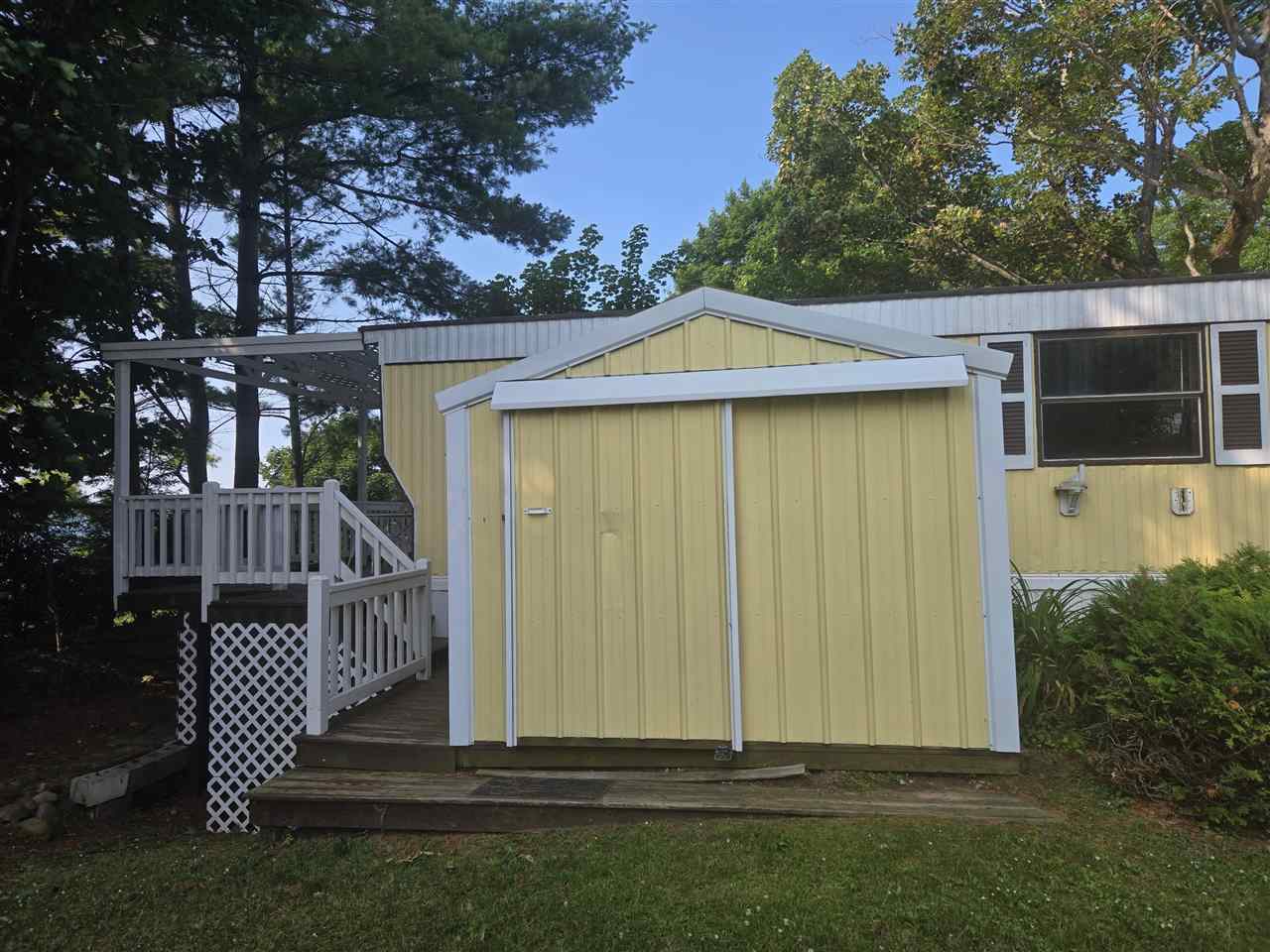 12600 Lake Terrace Charlevoix MI 49720