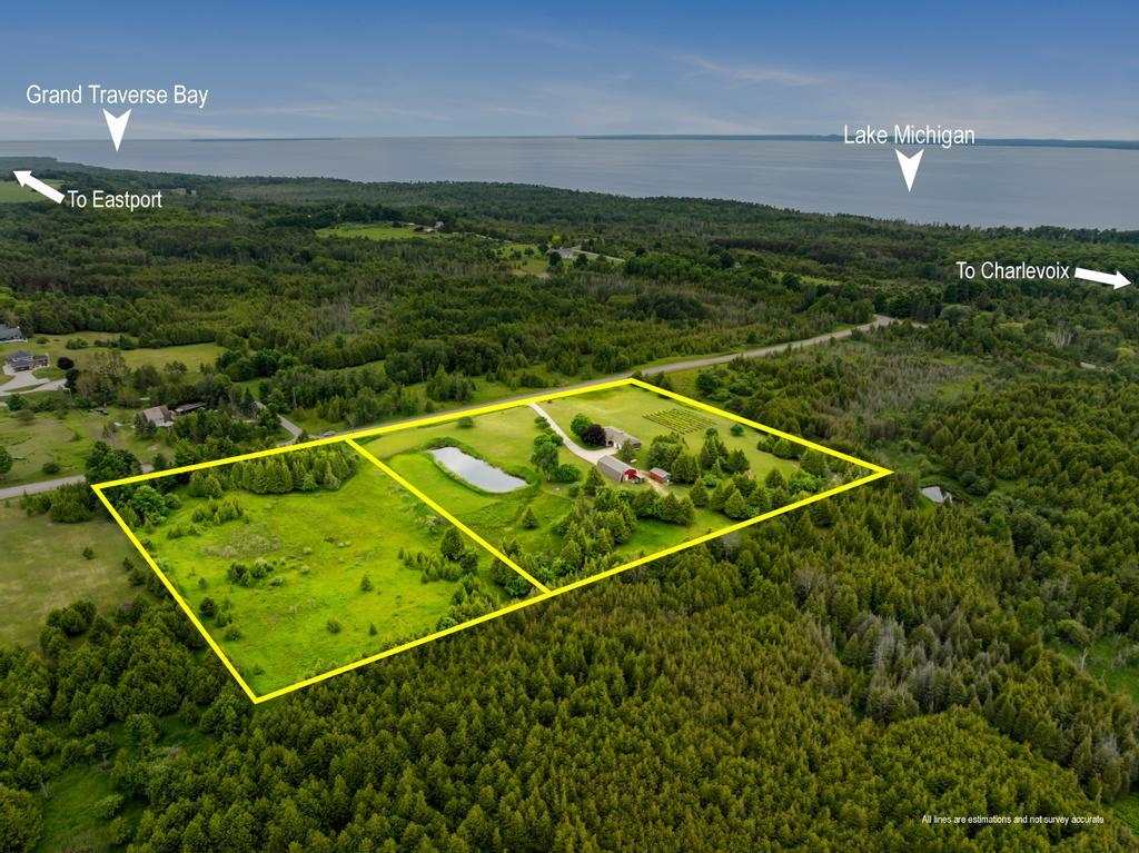 19553 Richardson Road Charlevoix MI 49720