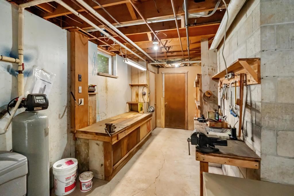19553 Richardson Road Charlevoix MI 49720