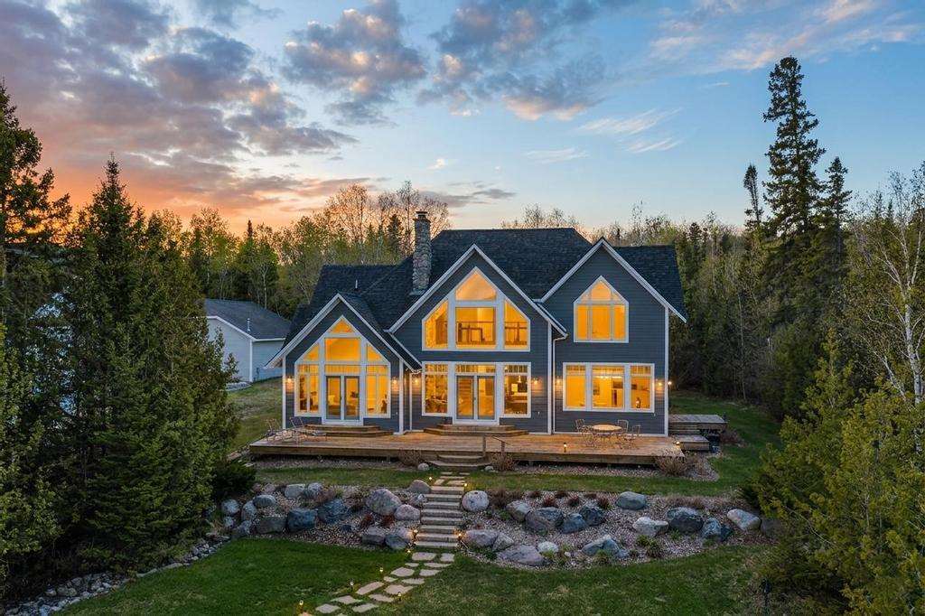 9175 Pine Lake Road East Jordan MI 49727