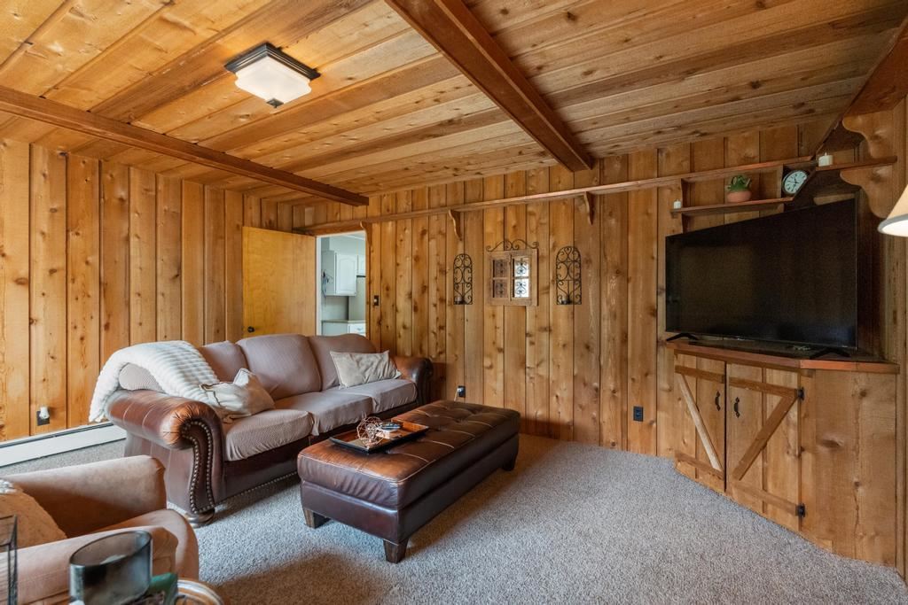 1051 Hoffman Street Petoskey MI 49770