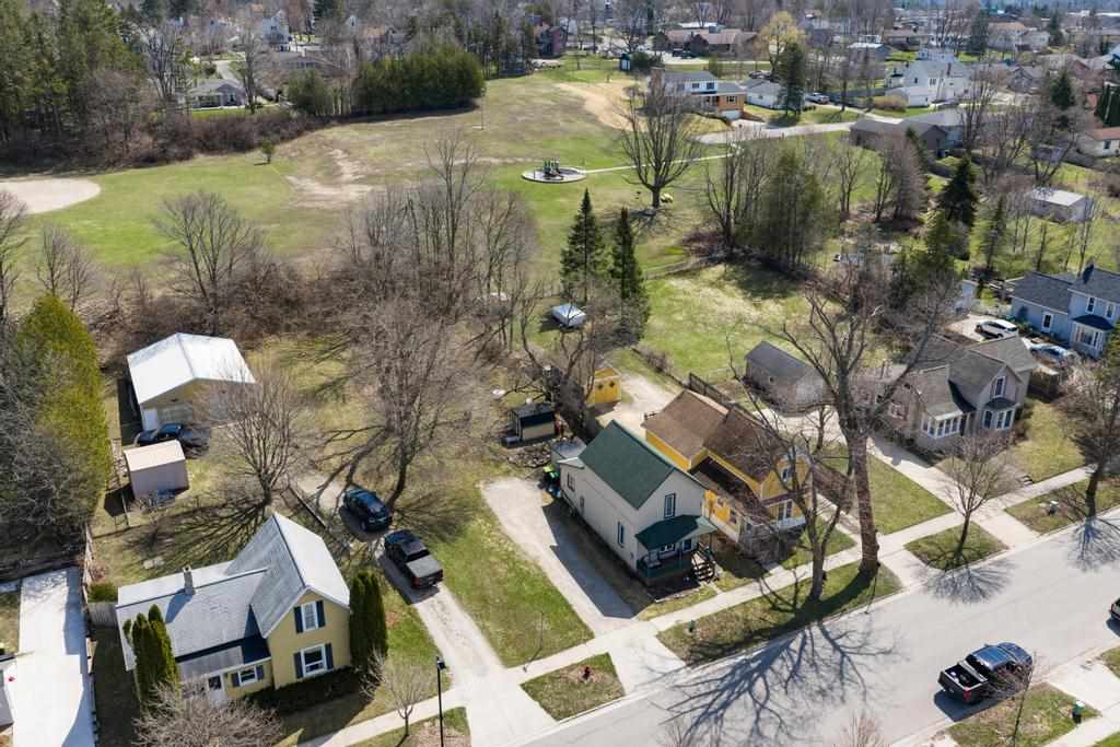 1035 Emmet Street Petoskey MI 49770