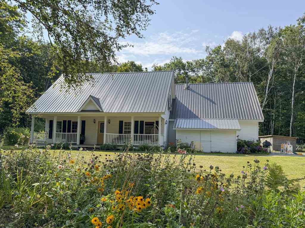 31094 Fox Lake Road Beaver Island MI 49782