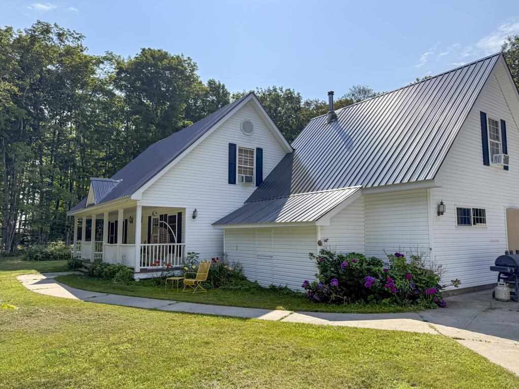 31094 Fox Lake Road Beaver Island MI 49782