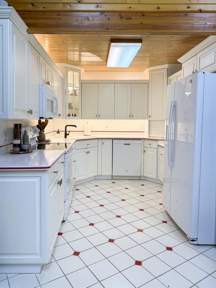 31094 Fox Lake Road Beaver Island MI 49782