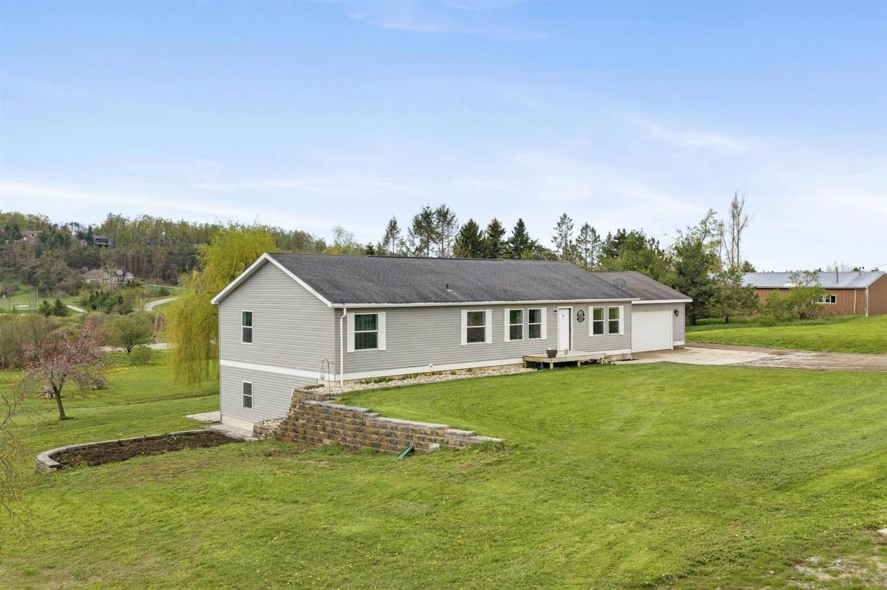 338 Boyer Road Petoskey MI 49770