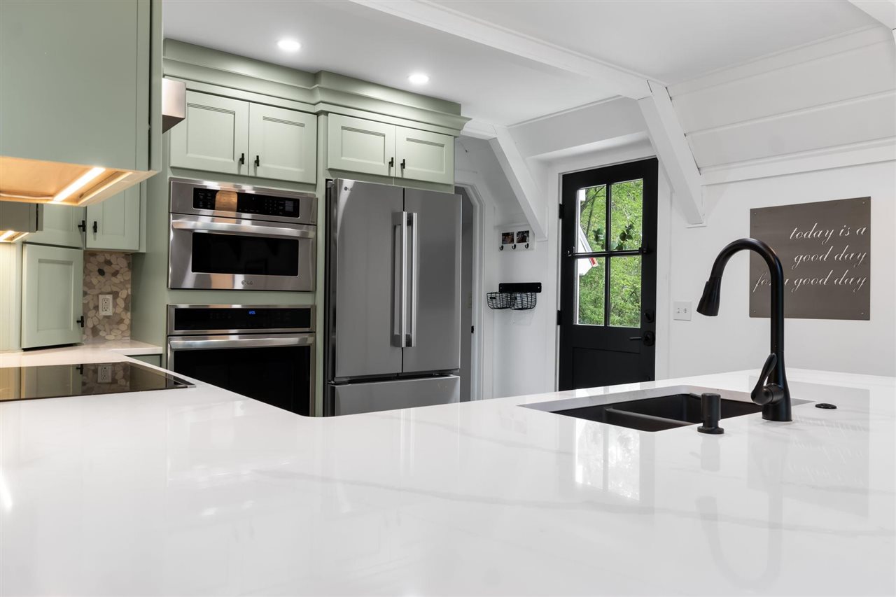 8448 Devils Elbow Drive Brutus MI 49716