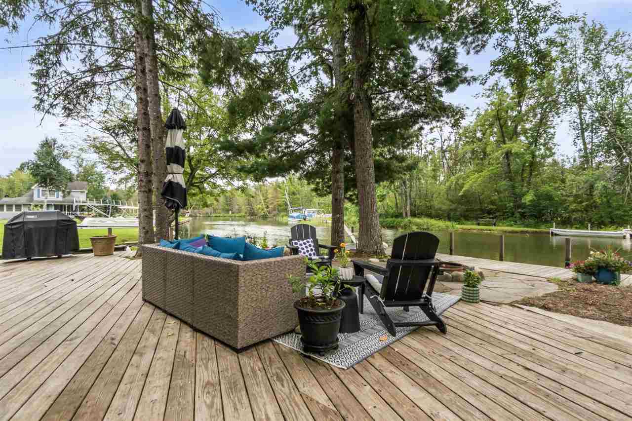8448 Devils Elbow Drive Brutus MI 49716