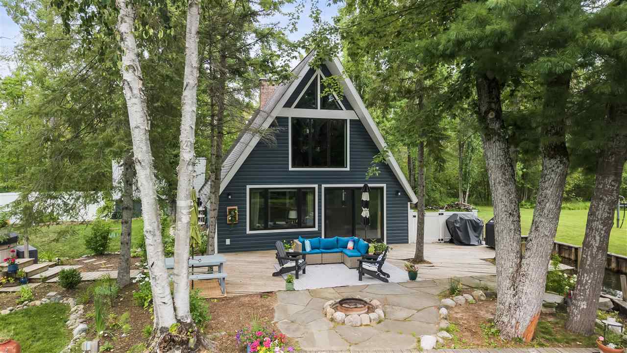 8448 Devils Elbow Drive Brutus MI 49716