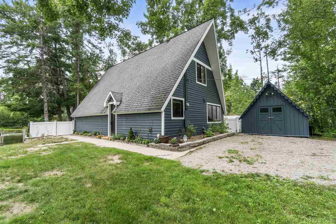 8448 Devils Elbow Drive Brutus MI 49716