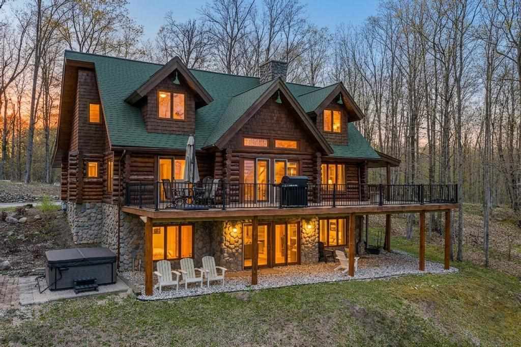 2050 Timber Ridge Trail Boyne City MI 49712