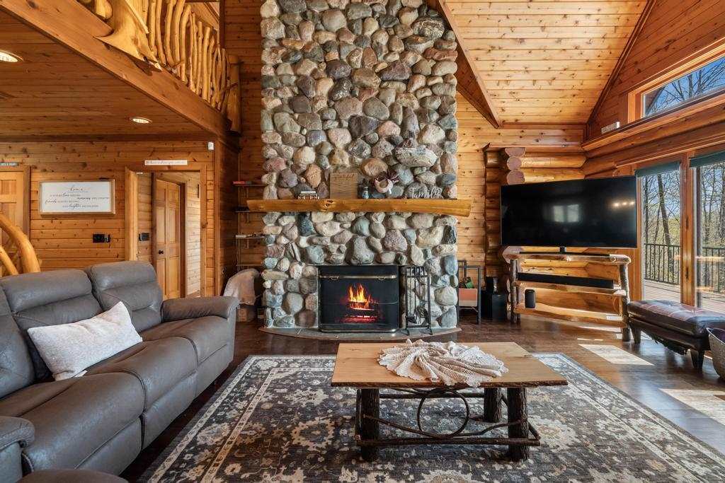 2050 Timber Ridge Trail Boyne City MI 49712