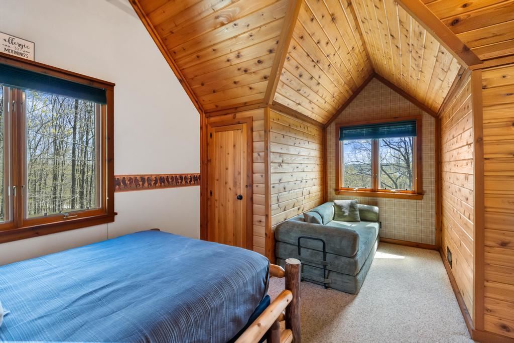 2050 Timber Ridge Trail Boyne City MI 49712