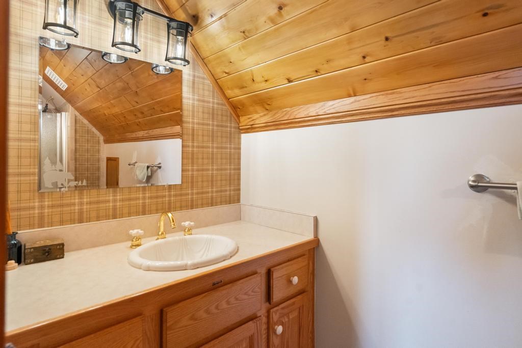 2050 Timber Ridge Trail Boyne City MI 49712