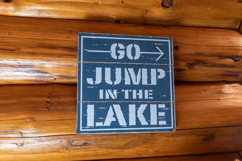 2050 Timber Ridge Trail Boyne City MI 49712
