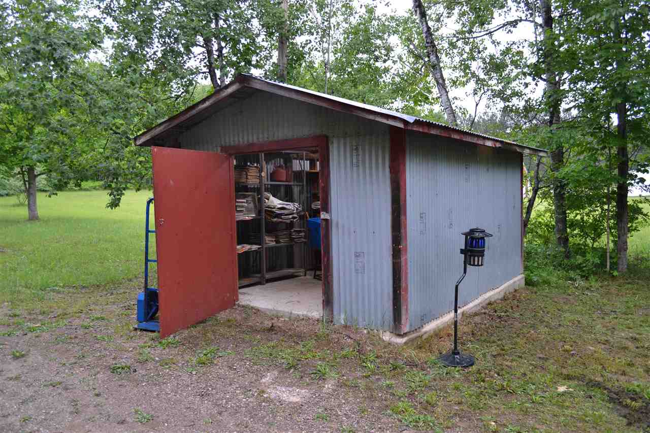 5685 Six Mile Lake Road East Jordan MI 49727
