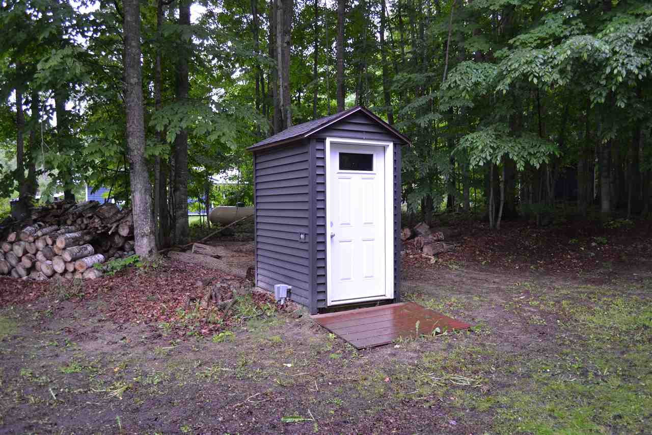 5685 Six Mile Lake Road East Jordan MI 49727