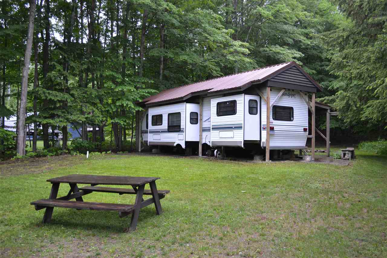 5685 Six Mile Lake Road East Jordan MI 49727
