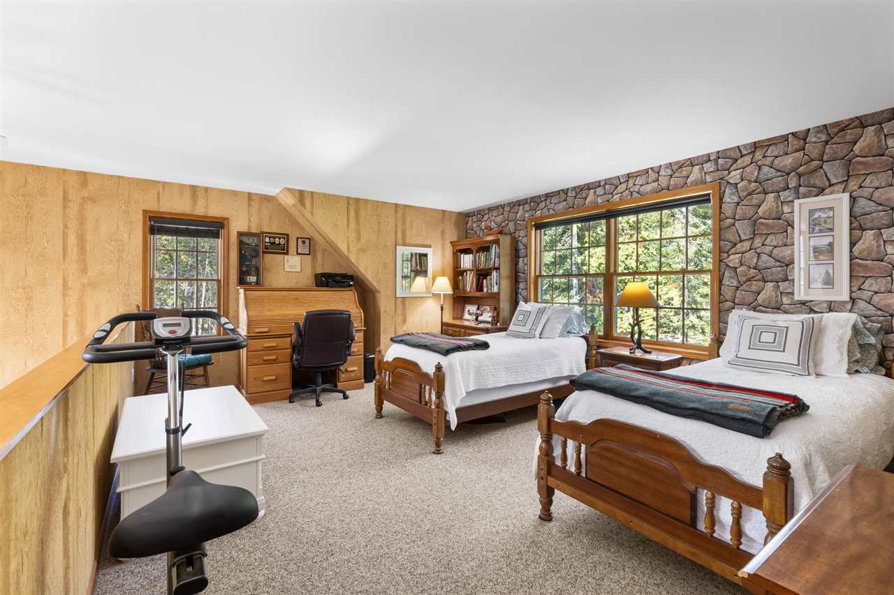 10826 Chickagami Trail Brutus MI 49716